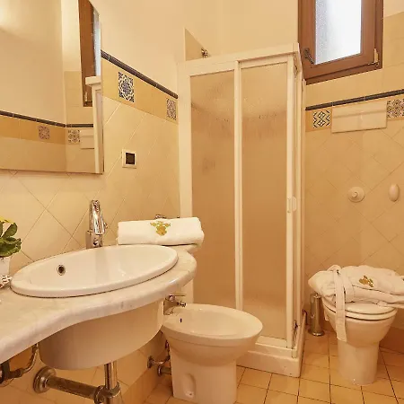 Dimora Dei Leoni * Palermo